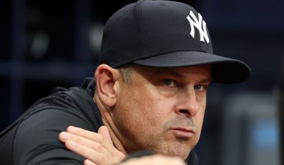 Major Breaking: Aaron Boone makes big Decision To Remove Top Experienced Player after latest Yankees loss