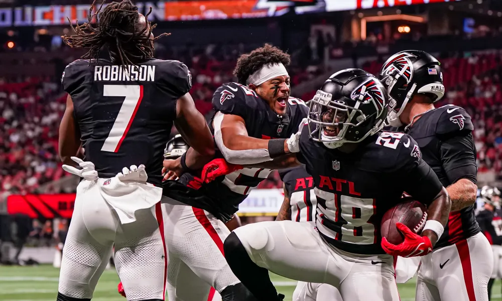 BREAKING NEWS: Falcons Face Mixed Emotions with Injury Updates on Key Linebackers