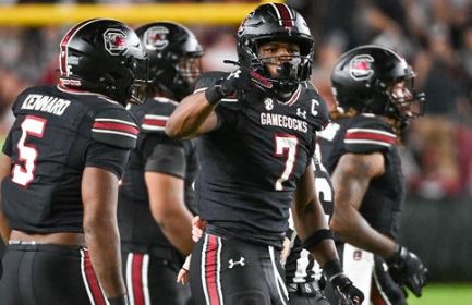 BREAKING NEWS: Huge Boost As Top-Ranked Transfer Portal WR Finally Commits To South Carolina