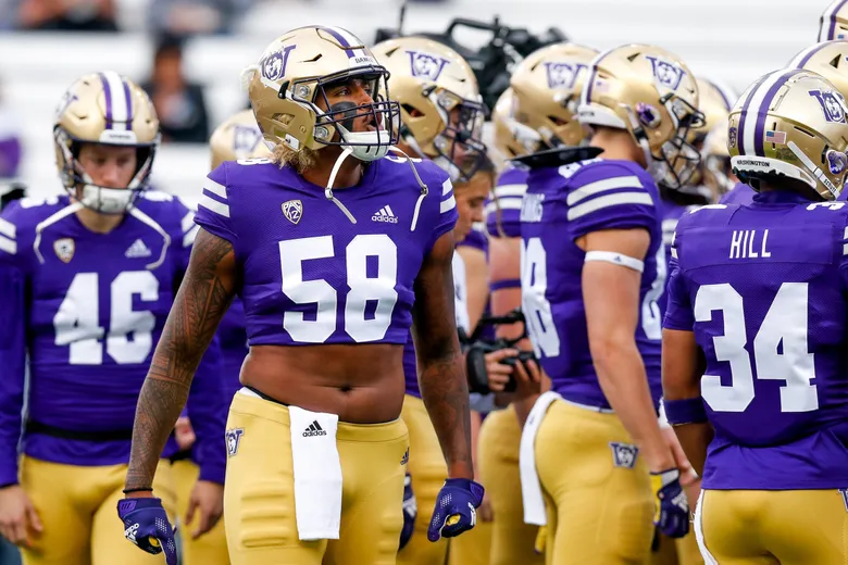 REPORT: Reason Huskies Loose A Game-Changing Recruit After Coaching Shake-Up