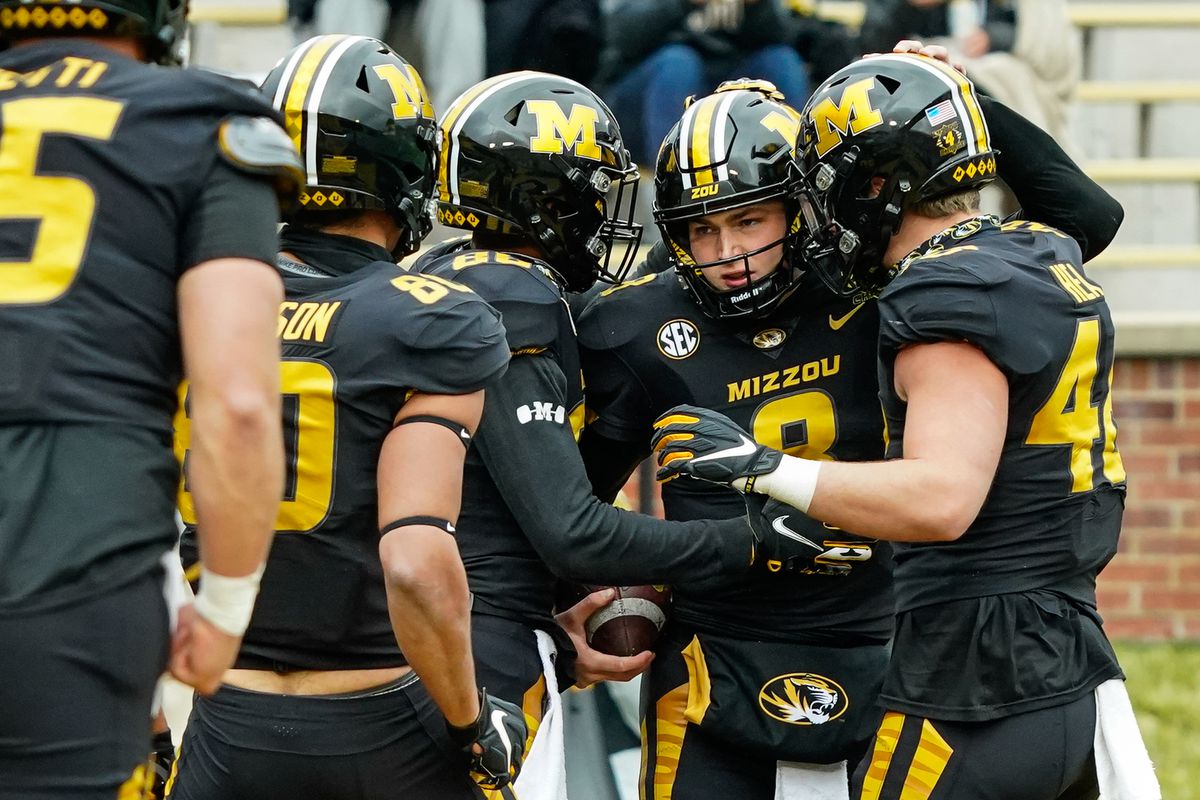 REPORT: Mizzou Makes Shocking Move, Replacing Defensive Star Leader With Promising New Force – Who’s Ready To Step Up?